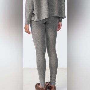 💛 Champion Basic Dark Grey Leggings Pants M